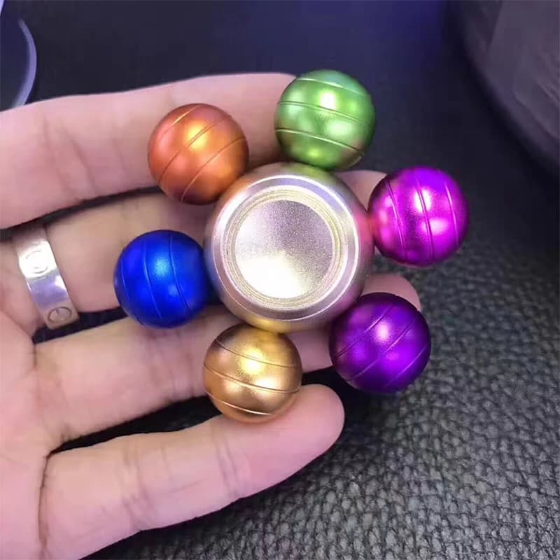 Spinner Antistress in Metallo a Sei Sfere Colorato, Giroscopio da Dito, Giocattolo per Bambini e Adulti Contro Ansia e ADHD