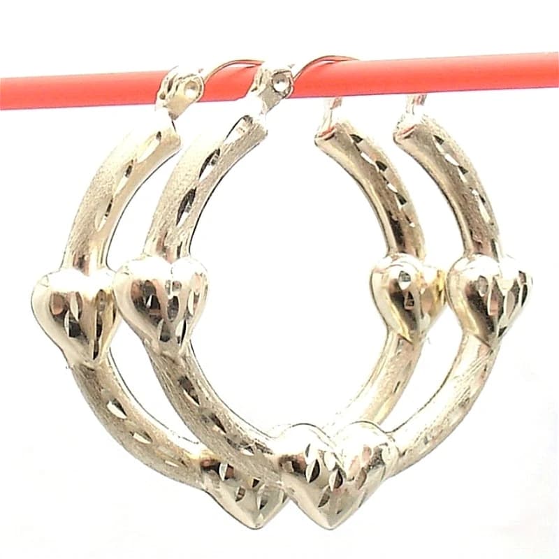 Fashion Concise Silvery Plated Heart Hoop Earrings for Women's Personality Designed Exquisite Party Vacation Jewelry Accessories