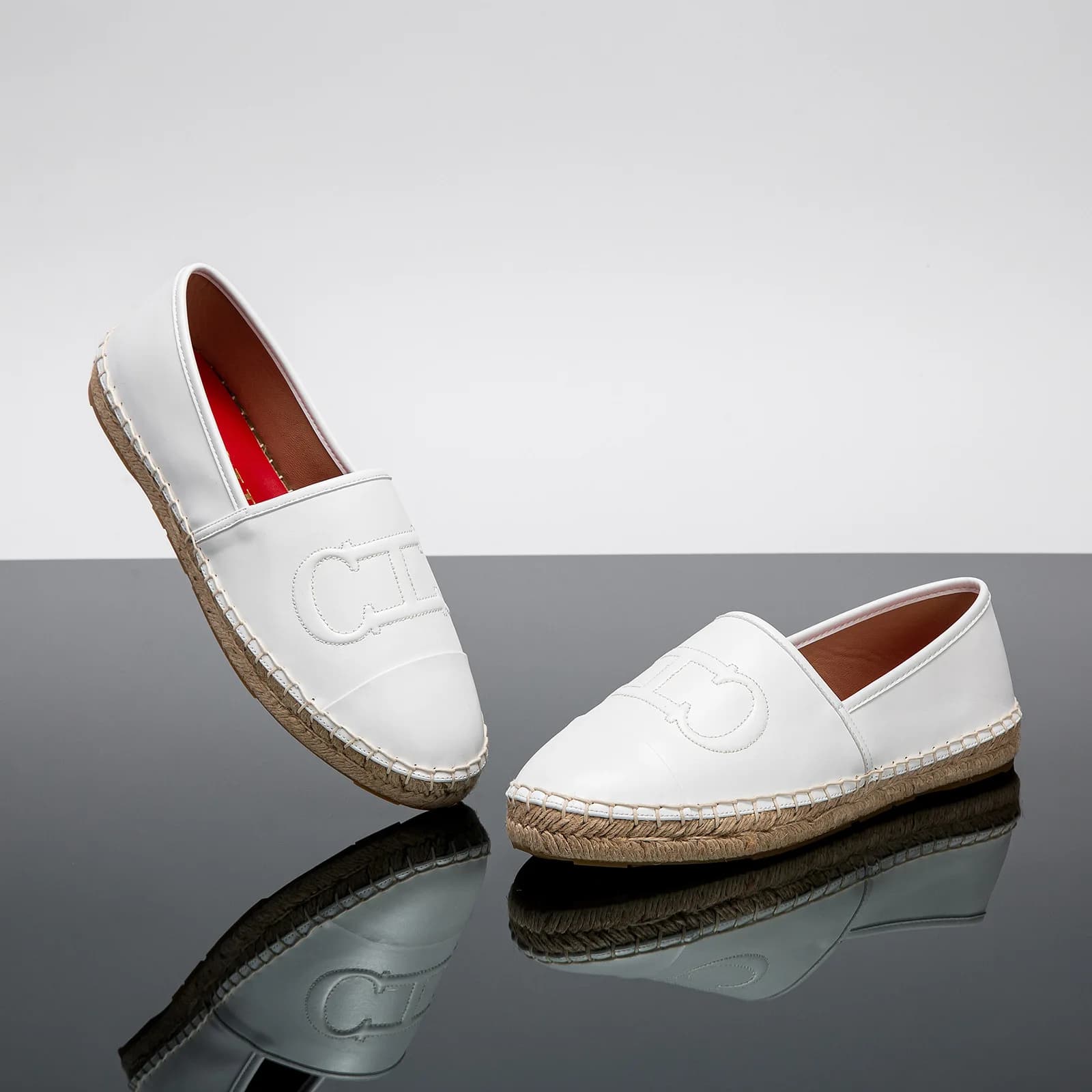 Scarpe da pesca con suola spessa per donna 2024 estate nuovo articolo suola morbida intrecciata Versatile nuovo articolo scarpa singola da donna in tinta unita