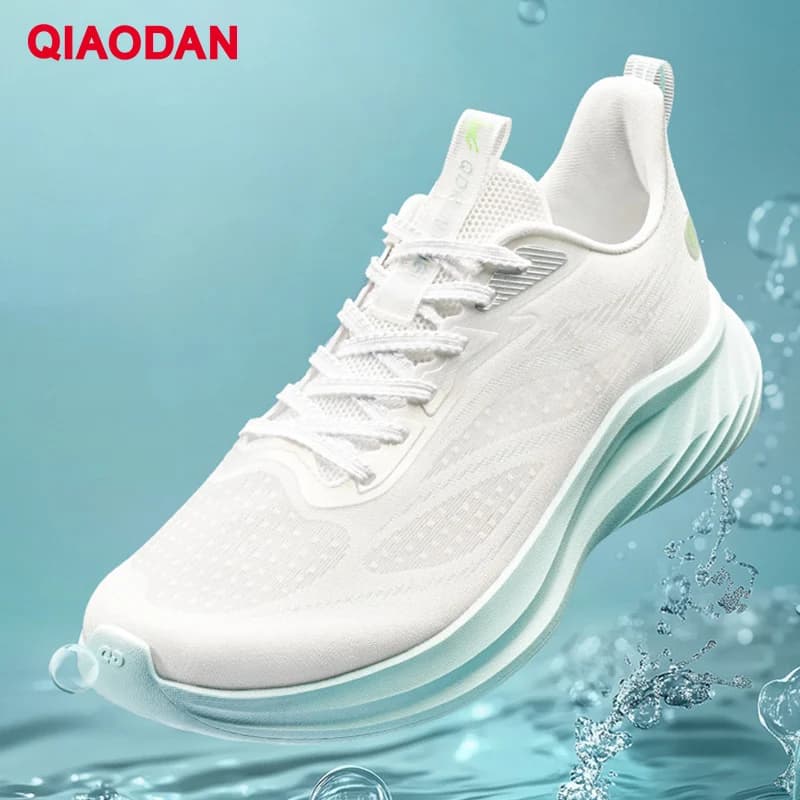 QIAODAN Light Speed 5lite 2025 Scarpe da corsa da uomo Scarpe sportive antiscivolo ammortizzanti traspiranti in mesh leggero QXB023252210