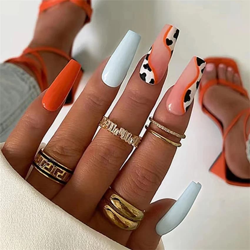 24 pz/set lungo balletto unghie finte rosa traslucido gradiente copertura completa adesivo indossando unghie finte stampa rimovibile su Nail Art