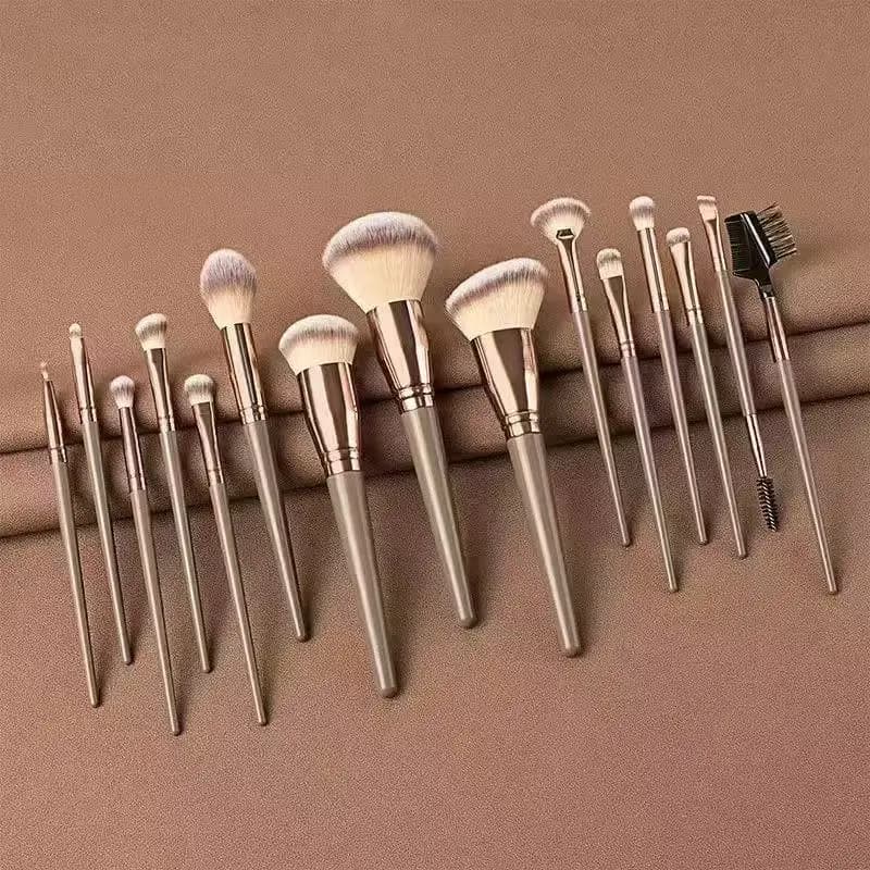 Set of 10 and 15-piece makeup brushes for beginners - Kit powder brushes and umbrella Professional brushes for foundation and fard
