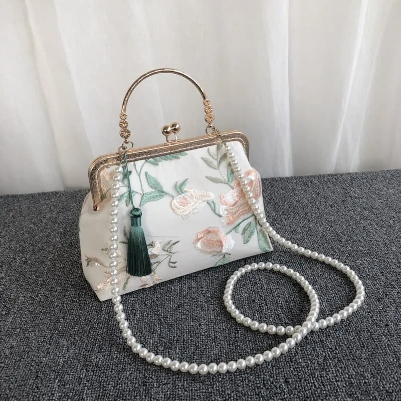 Borsa da sposa borse con perline ricamo fiori di rosa frangia catena con lucchetto a conchiglia borsa a tracolla a tracolla da donna Tote borse da donna