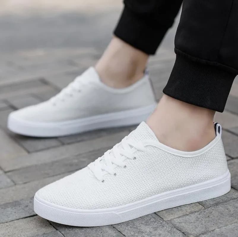 Men's Breathable Mesh Shoes Trendy Lightweight Walking Flats Sneakers Men's Tennis Shoes Fitness Outdoor