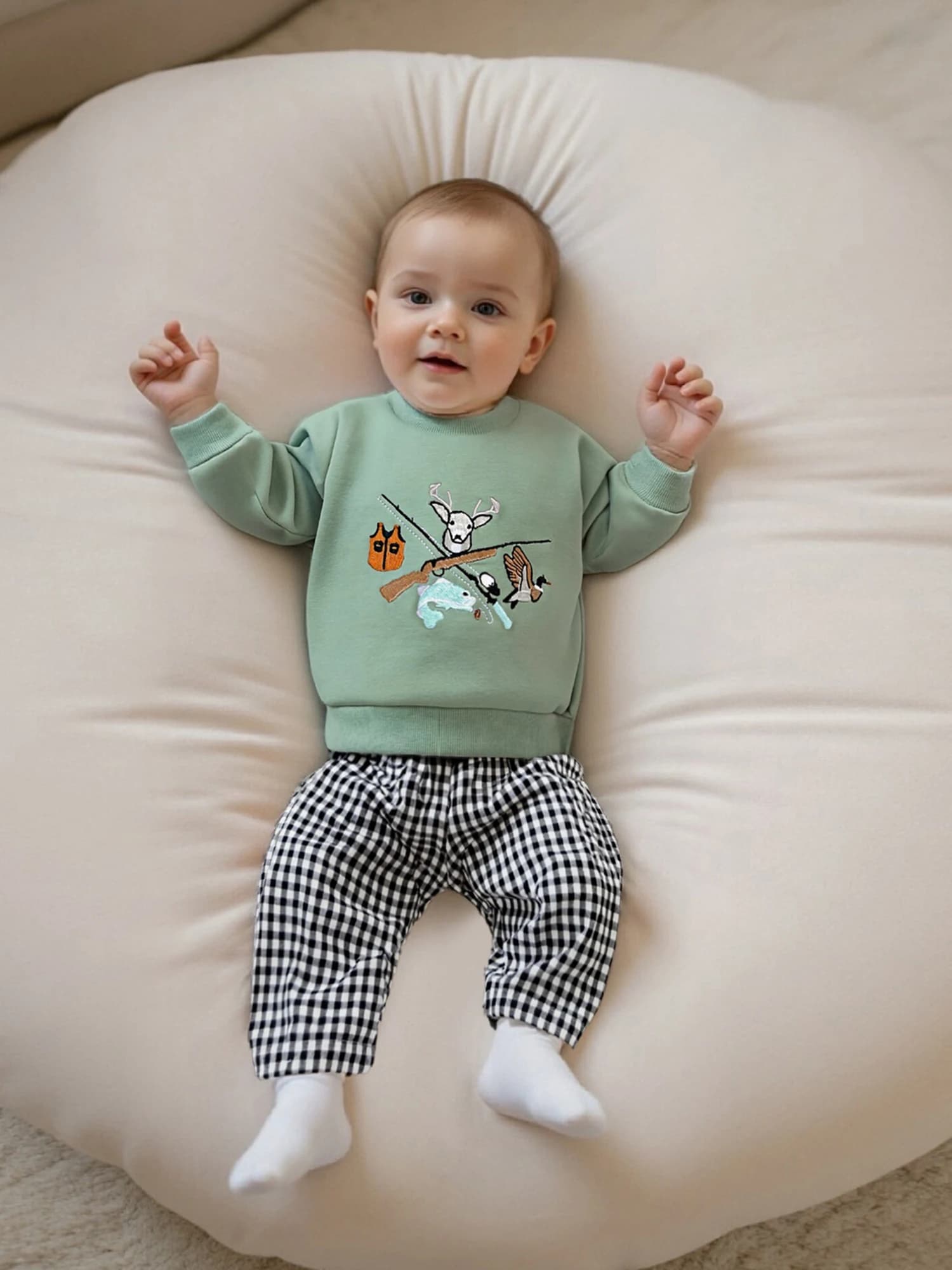 Completo invernale da bambino in 2 pezzi, accogliente felpa con cappuccio in pile, set da jogging, simpatico orso, ricamo, tuta calda