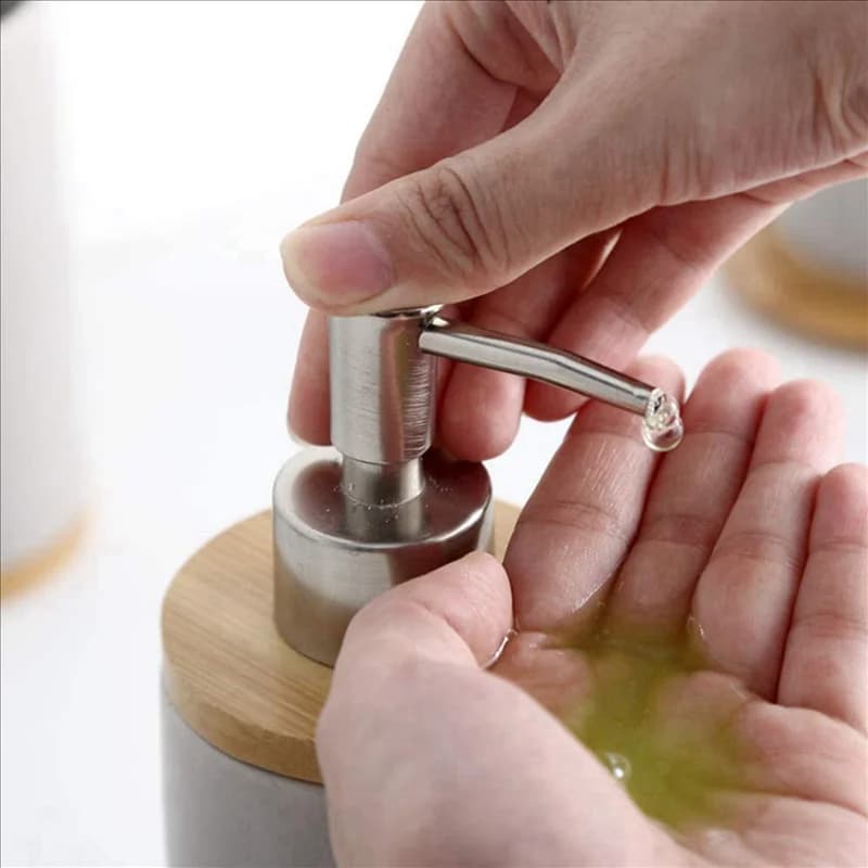 A36T-4X Dispenser di sapone da 400 ml, stile nordico, dispenser di sapone per lozioni per cucina e bagno -Grigio