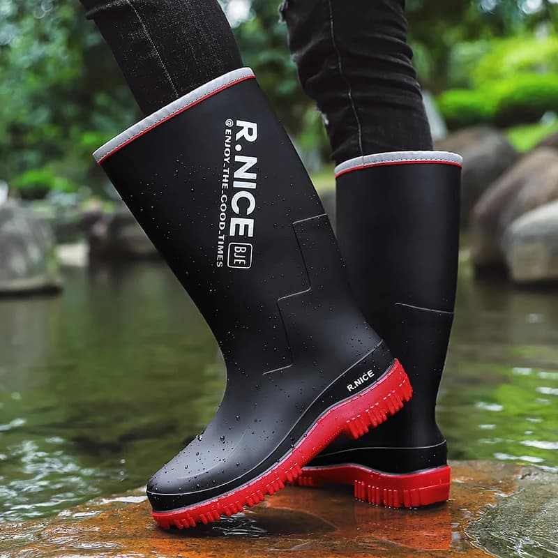 Men's outdoor rain shoes High‑cut Rain Boots Non-slip Wear-resistant Sole Portable Fishing Kitchen Boots rainwater operations