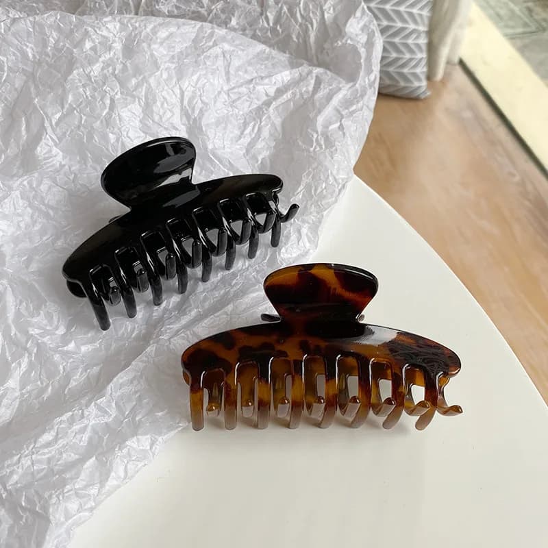 2026 Korean Acetate Shark Clip Hair Claws for Women Fashion Leopard Print Back of Head Clip Headband Barrettes Hair Accessories