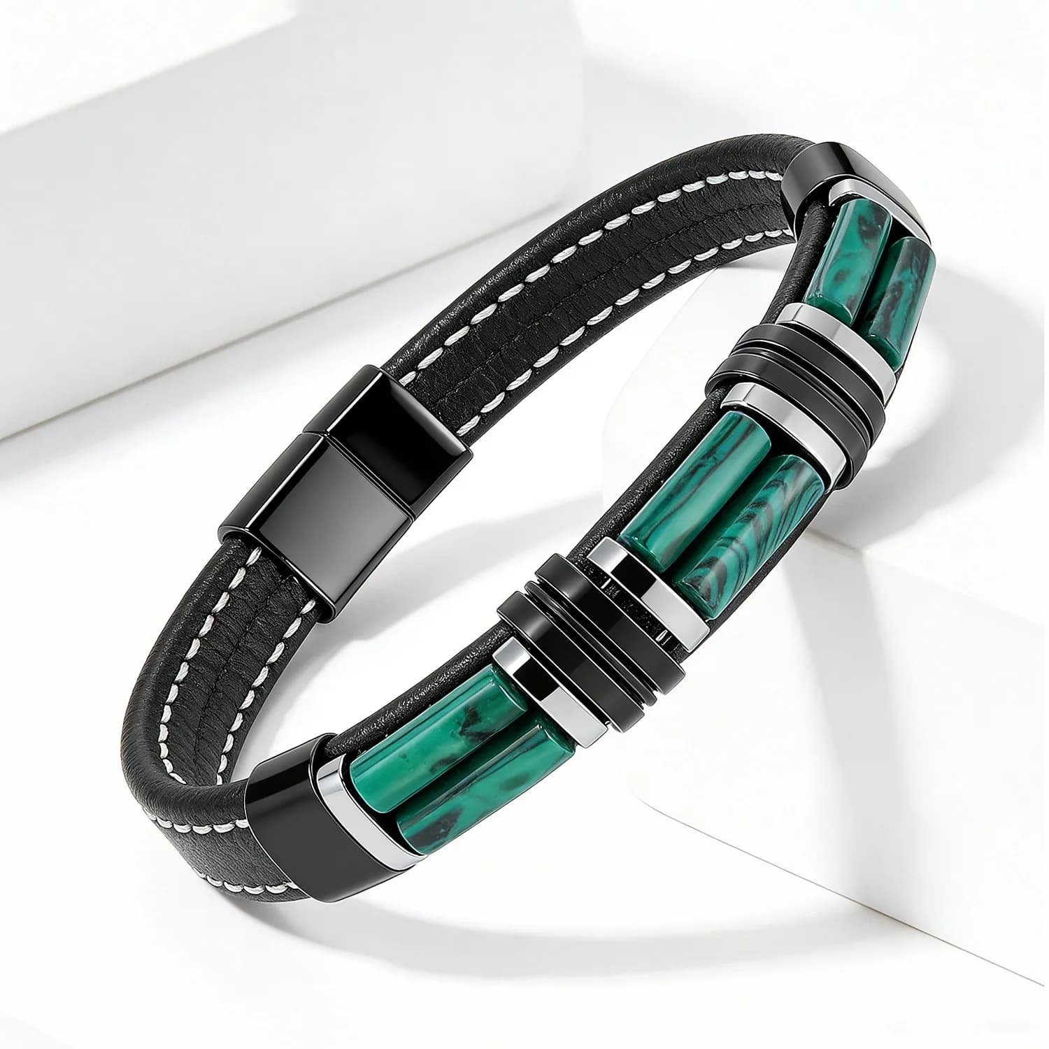 Bracciale da Uomo in Acciaio Inossidabile con Pietra Naturale e Cinturino in Pelle Intrecciata con Chiusura Magnetica, Gioiello alla Moda per Uso Quotidiano