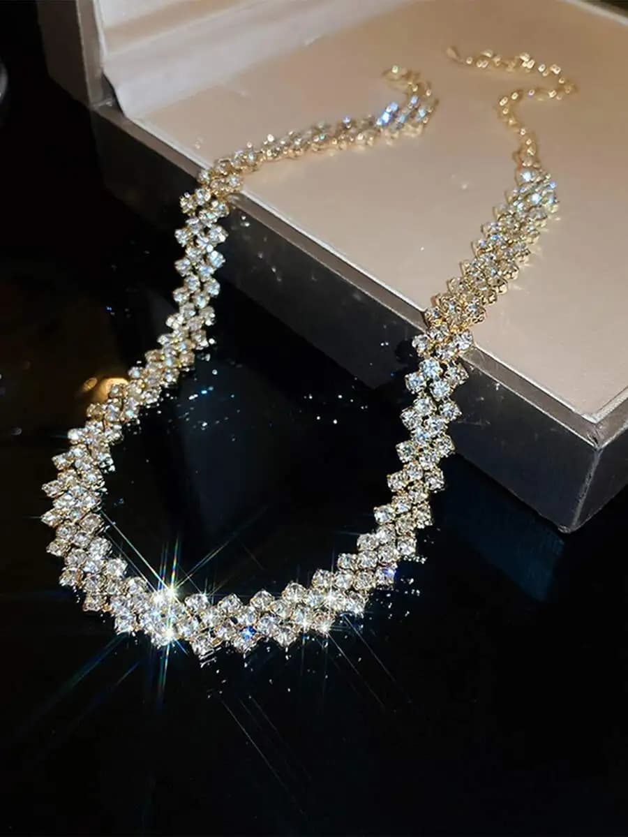 1pc Luxury Rhinestone Necklace Perfect for Special Events and Formal Gatherings