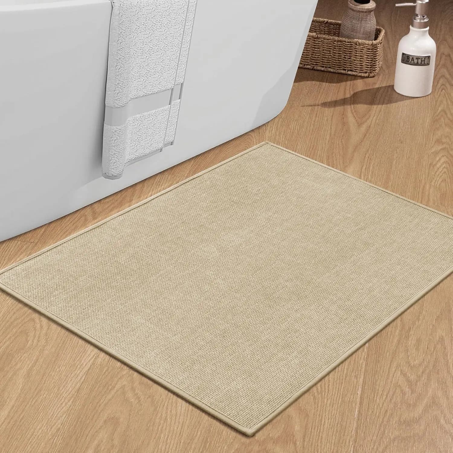 Tappetino da Bagno Ultra Sottile Antiscivolo 36x25, Asciugatura Rapida e Assorbente per Pavimento del Bagno, Beige Chiaro