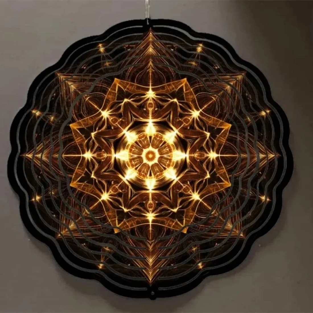 Wind Spinner 10IN 360 Degree Metal Garden Decor Dynamic Hanging Outdoor Spinner Lawn Patio Yard Gift Home Decoration Wind Chime