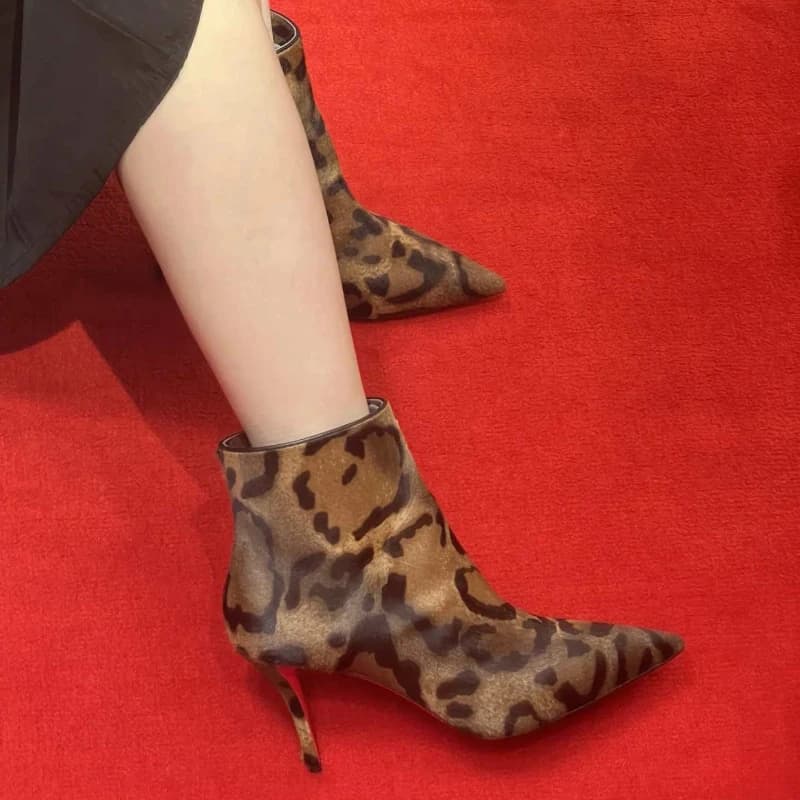 2025niche Brand high heels with short boots with side zipper, sexy disco shoes with European and American women's leopard print