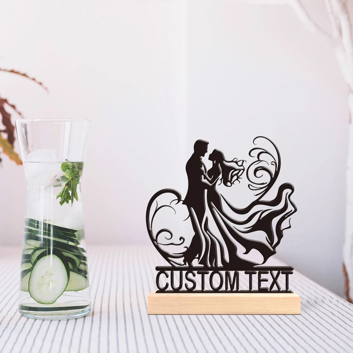 1pc Personalized Metal Artwork Customizable Name Equipped with A Wooden Base Holiday Gifts for Family and Friends