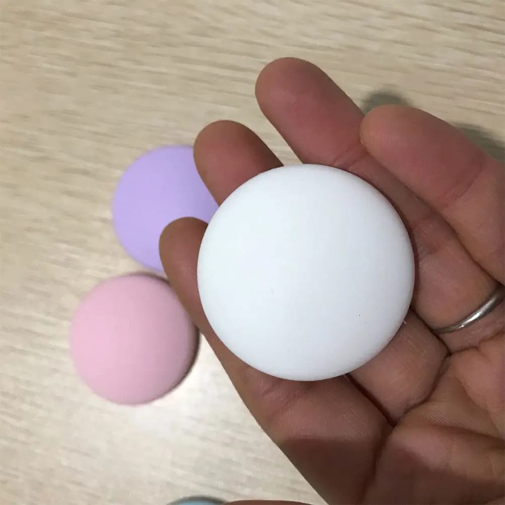 2Pcs Adorable Round Wall Bumpers for Doors Door Knob Stopper Self Stick Anti Damage Cushion Pad for Cabinet Fridge Door Bedroom