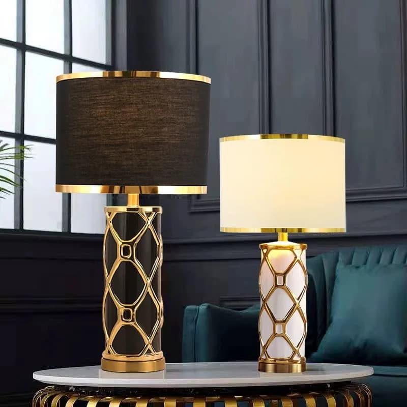 Lussuosa lampada da scrivania Phnom del Nord Europa, soggiorno, camera da letto, lampada da comodino, lampada da scrivania moderna in ceramica con griglia creativa