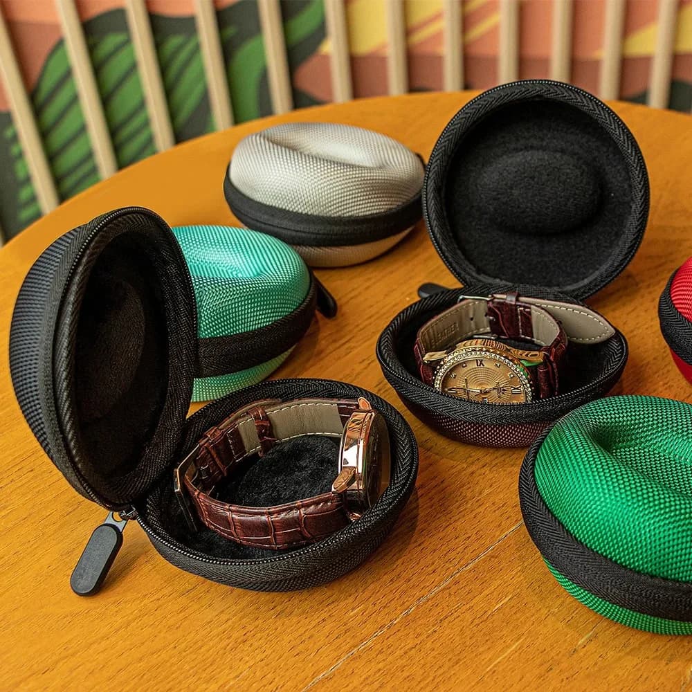 Organizzatore di scatole per orologi da uomo Custodia rigida per orologi meccanici in EVA Custodia protettiva per smartwatch Custodia da viaggio per orologio da polso portatile