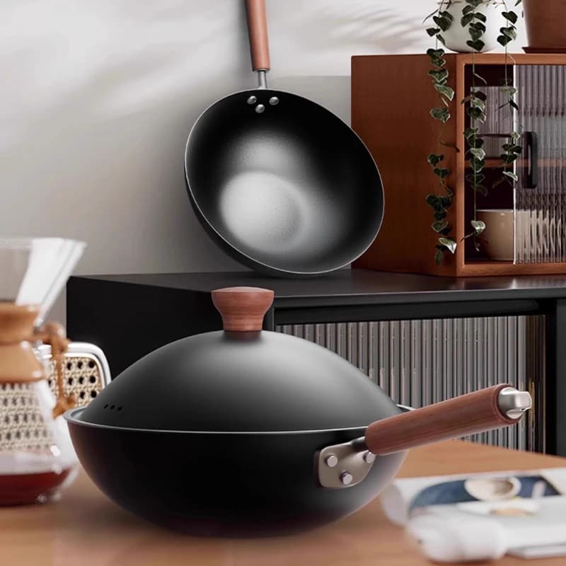Wok anti-stick frying pots in titanium iron with lid Pre-axis pot 100% titanium for induction, gas, all stoves