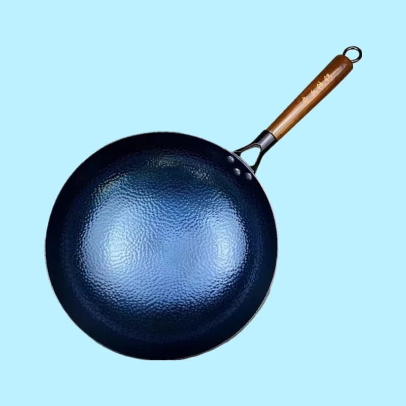 Hand Forged Zhangqiu Iron Pan Non Stick Wok Wooden Handle Fish Scale Design No Coating Home Cooking
