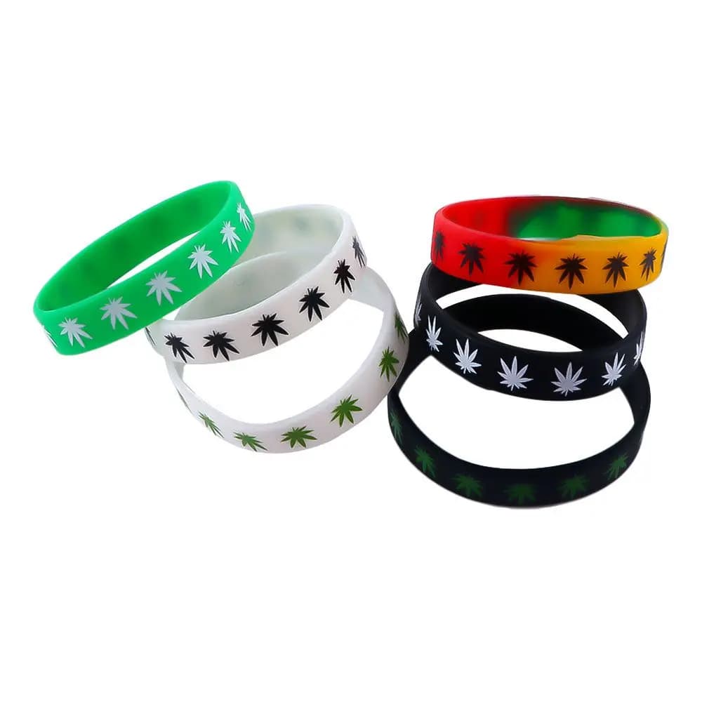 Bracciale in silicone per donna, ragazza, minimalismo, gioielli di moda, foglie d'acero, braccialetto creativo con foglie d'acero, braccialetto in silicone