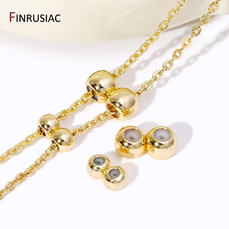 Perline di posizionamento a doppia fila in ottone placcato oro 14K Perline distanziatrici con tappo di regolazione in silicone per risultati di gioielli fai da te