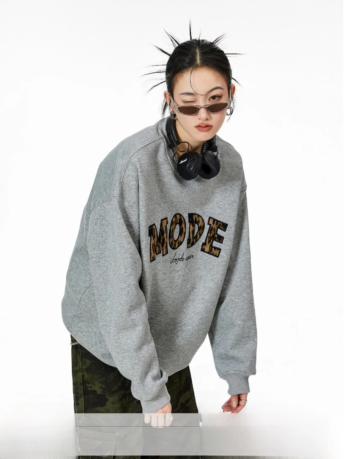 Loose American Style Grey round Neck Sweatshirt Women's New Autumn Jacket Top Comfortable Cotton Polyester Blend Long Sleeve