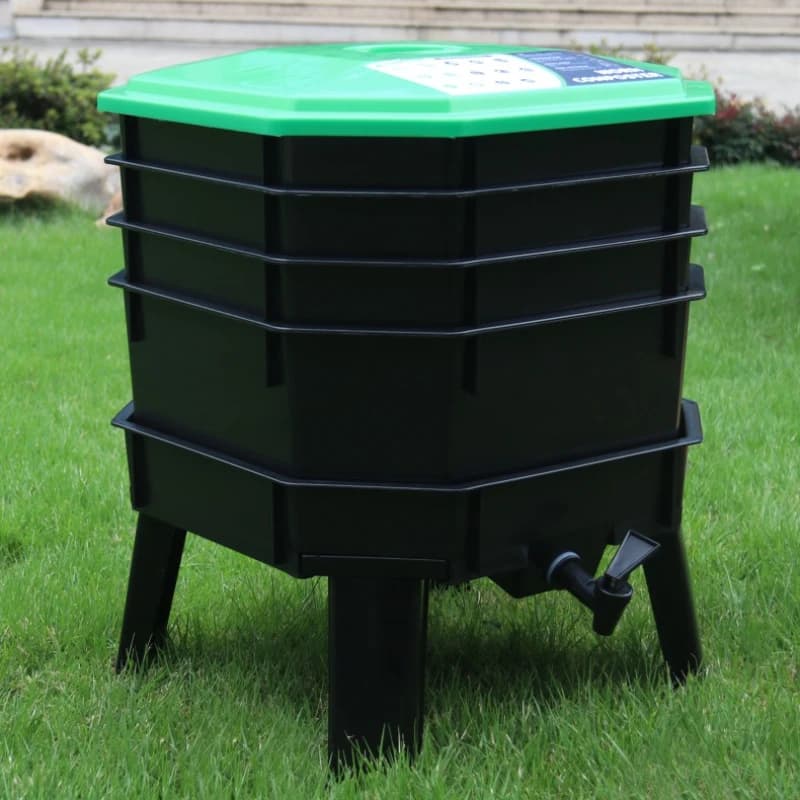 Outdoor Composting Bins Food Waste Starter Compost Bin Kitchen Veggie Scaps Composter Bucket Large Capacity Food Yard Waste Bins