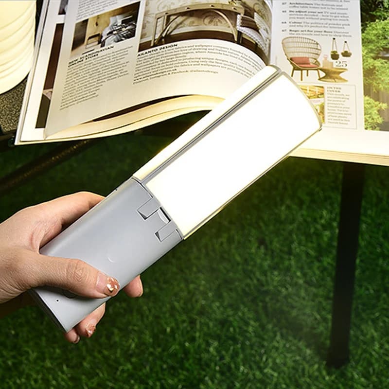 Lampada da Campeggio Portatile Pieghevole, Ricaricabile USB, Luce d'Emergenza, Lanterna da Tenda per Escursioni e Viaggi all'Aperto - Offerta Speciale