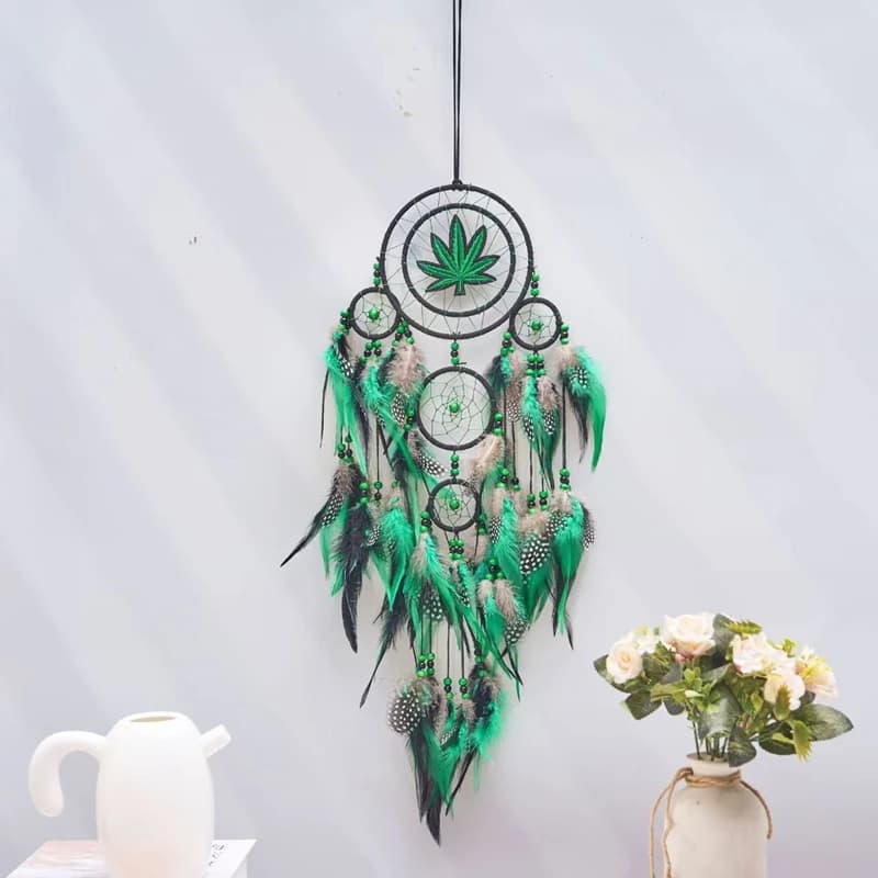 Maple Leaves Feathers Dream Catcher Large Window Hangings Handmade Wind Chimes Bedroom Decorations Home Decor Door Pendants Gift