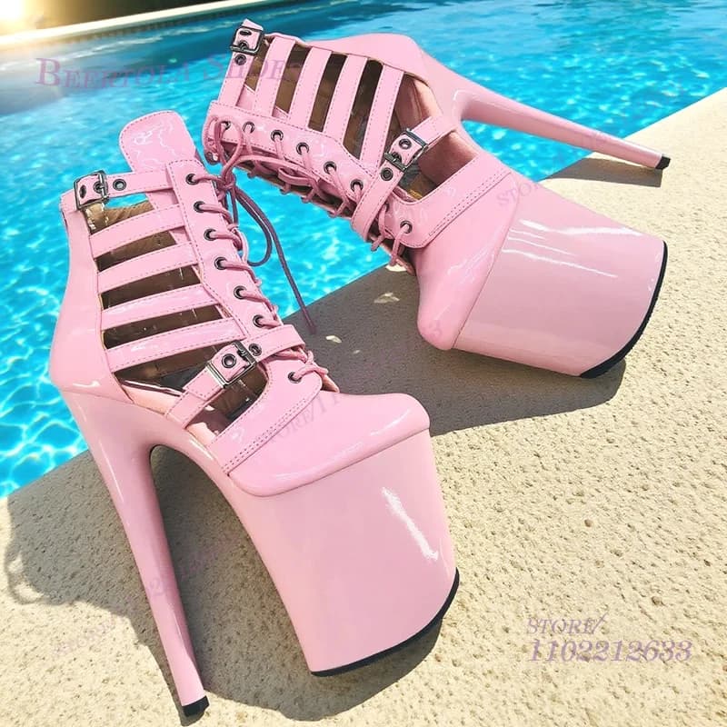 Sandali a rete cava a righe in pelle verniciata rosa Ragazze carino colore chiaro 20 cm Tacchi da ballo Piattaforma nera Scarpe con cerniera in pizzo a spillo