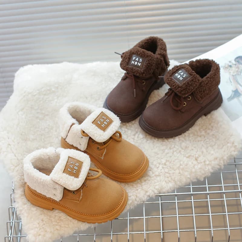 2025 inverno nuovi bambini stivali corti casual per ragazze ragazzo moda stile coreano fondo morbido antiscivolo scarpe da passerella versatili