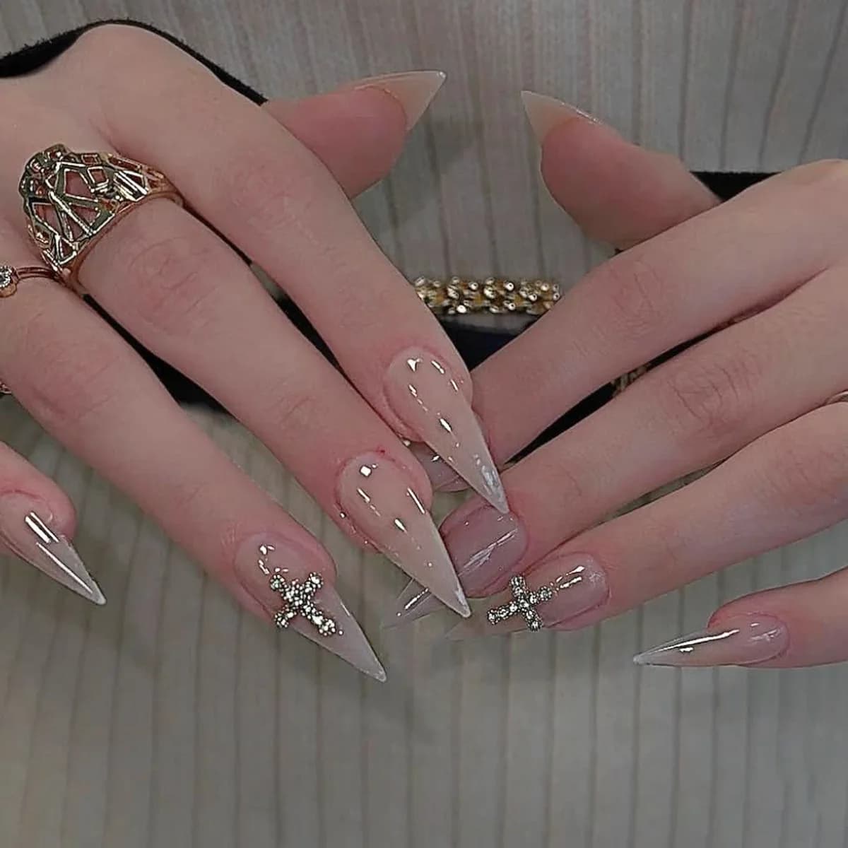 Wearing armor simple wind long water droplets ice transparent nude cross decoration long pointed removable fake nail nail art piece