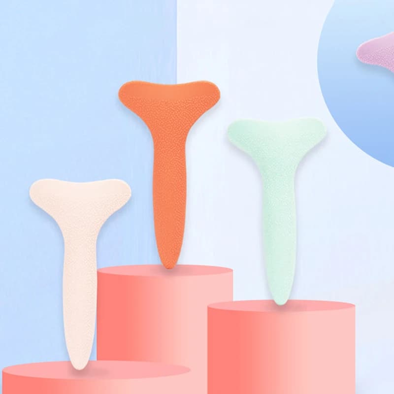 Multifunctional Mascara applicator with Silicone Protection, Eyeliner Applyer, Eyeliner Makeup Tool, Eyeliner Protection