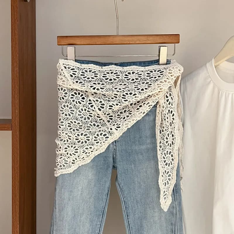 Sciarpa Triangolare Coreana in Pizzo all'Uncinetto da Donna, Sottile Estiva Versatile, Stile Letterario, Decorativa, Piccolo Scialle
