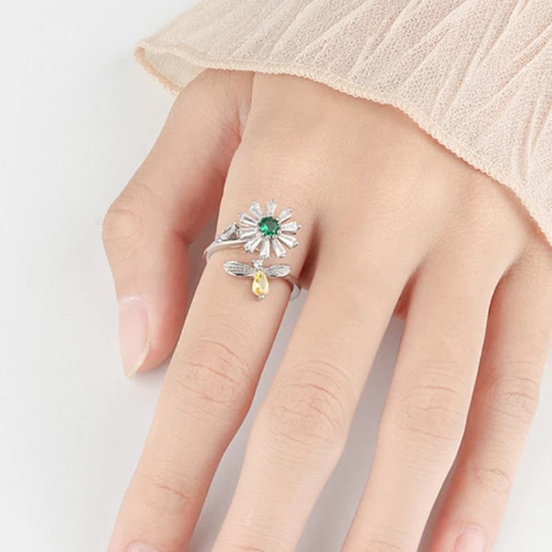 Anello Antistress e Antiansia con Girasole in Cristallo Colorato, Gioiello da Dito Rotante, Anelli Apribili a Forma di Ape per Ragazze