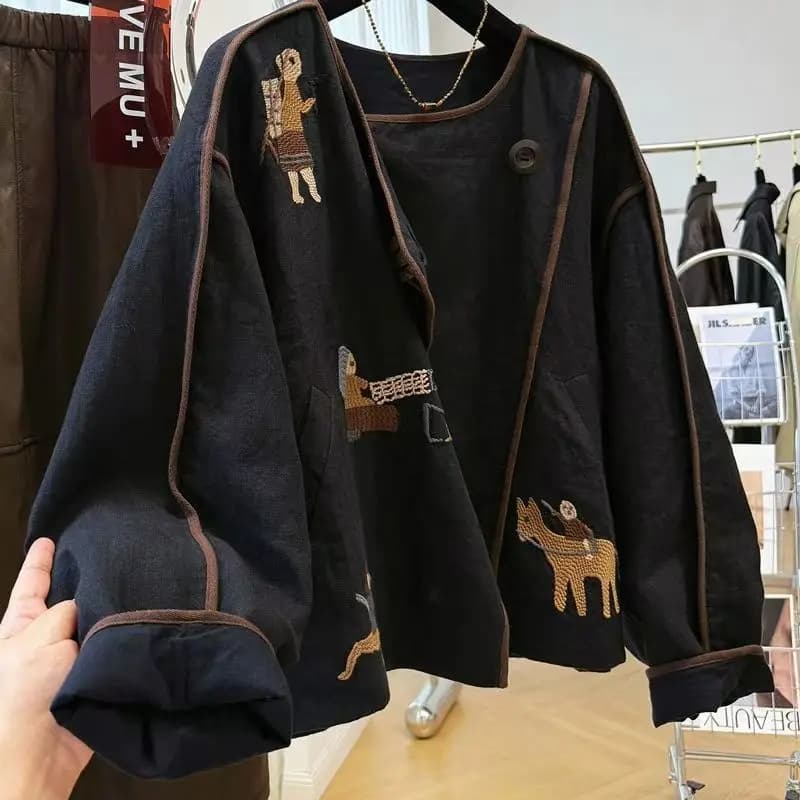 Giacca Corta con Ricami Elaborati e Collo Rotondo per Donna, Nuovo Modello Autunnale Versatile e Comodo
