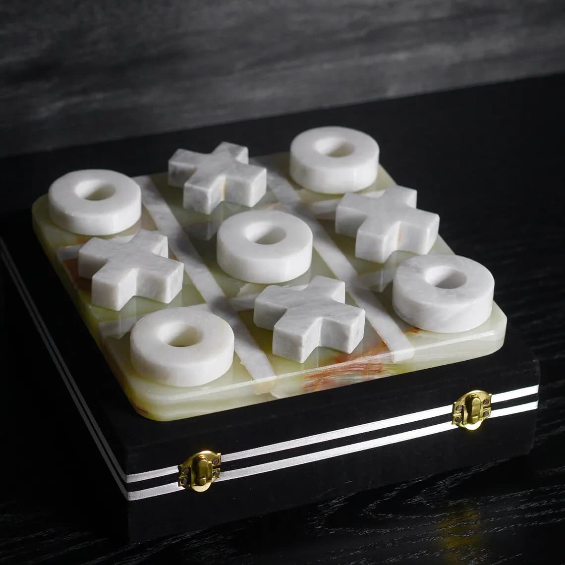 Square Green Onyx Modern Tic Tac Toe Board Handmade Stone Game Premium Set For Dining/Kitchen Factory Direct Supply