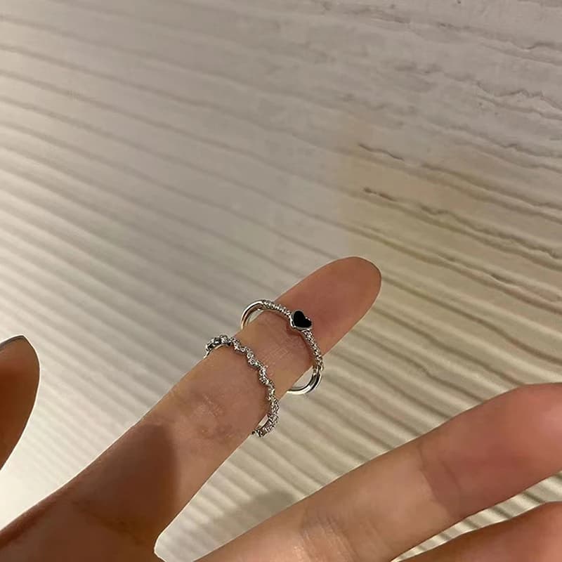 Set di 2 Anelli Neri con Design a Goccia d'Olio, Stile Cool e Lussuoso per Donna, Anello per Indice, Design Piccolo e Alla Moda