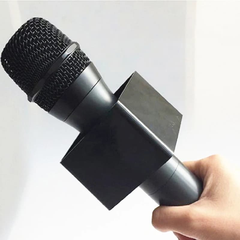 1Pc Microfono quadrato Bandiera Mic Station Cubo Intervista Supporto scatola quadrata Reporter Decor Bandiere Notizie Accessori quadrati