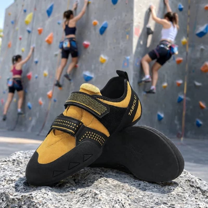 Professional Outdoor Rock Climbing Shoes Adjustable Dual Velcro Strap Anti‑Slip Rubber Sole Wear‑Resistant Training Climbing