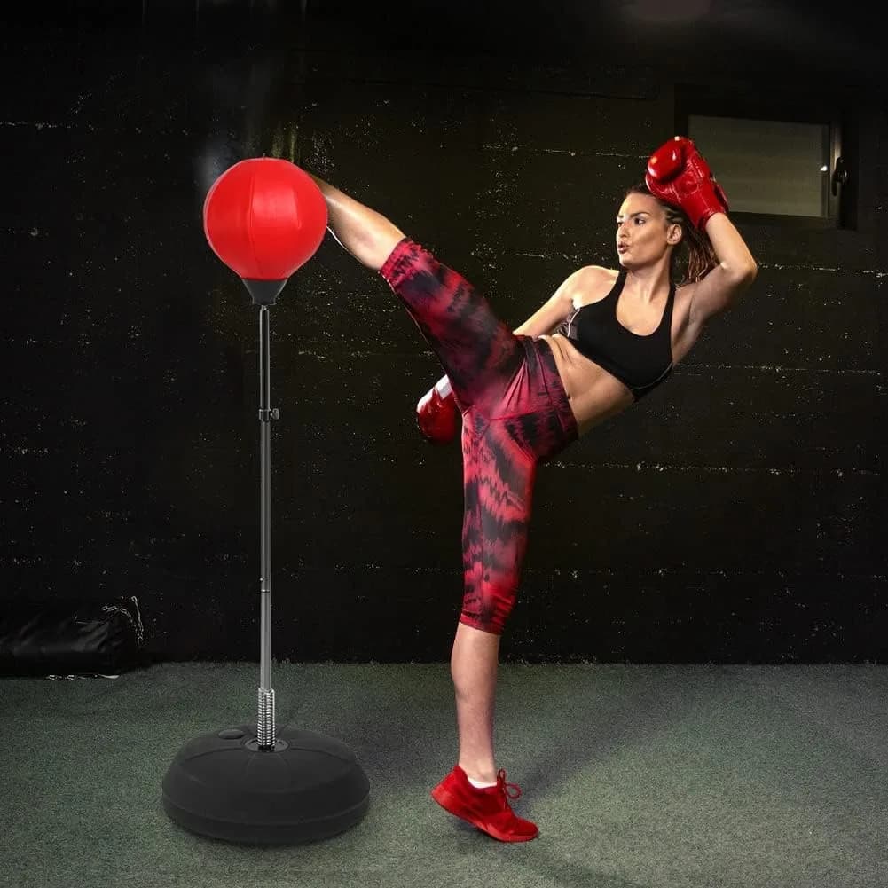 Boxing bag with adjustable reflective hollow ball for self-supporting boxing