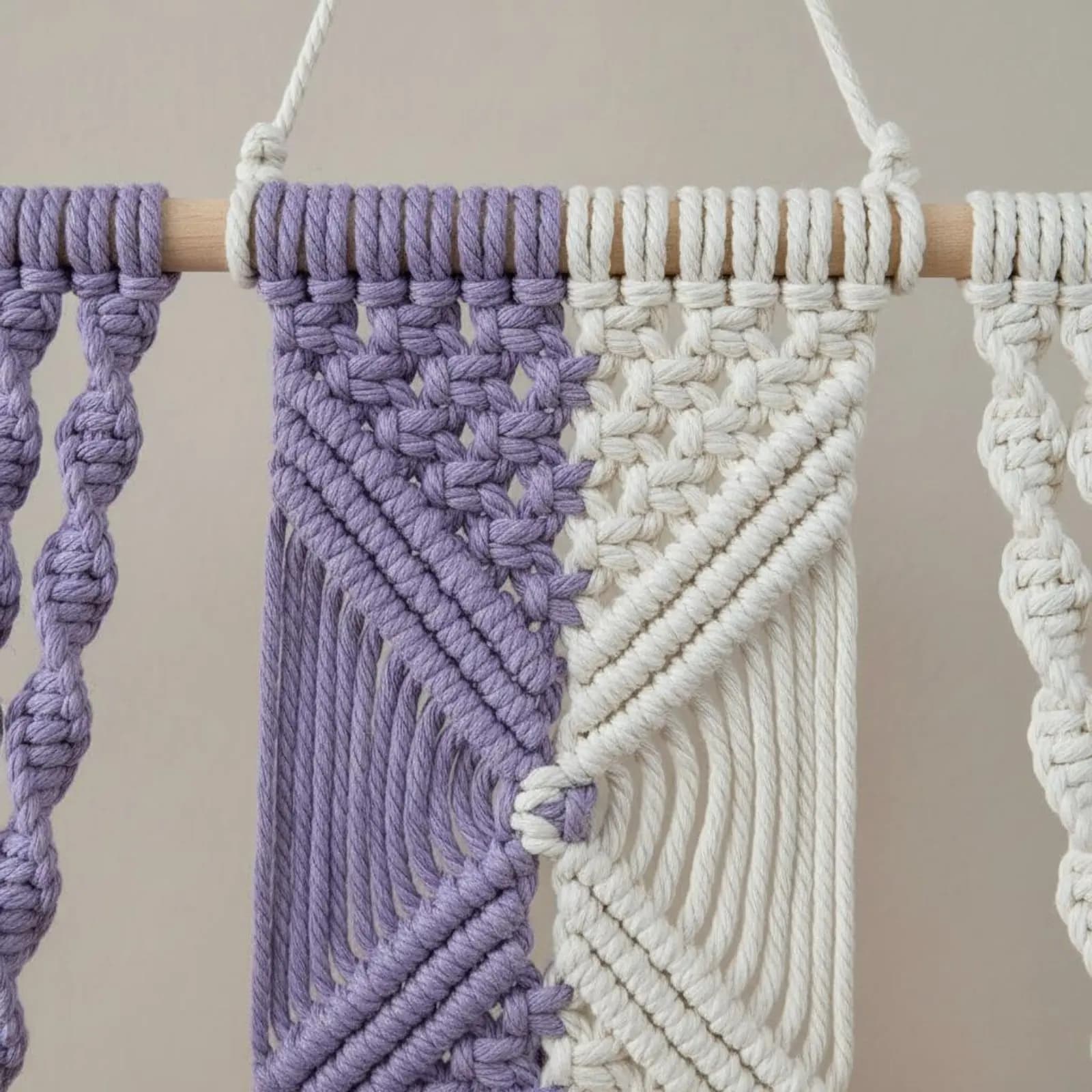 Boho Wall Hanging Shelf Handmade Macrame Hanging Shelf Bohemian Storage Rack Natural Materials Multifunctional