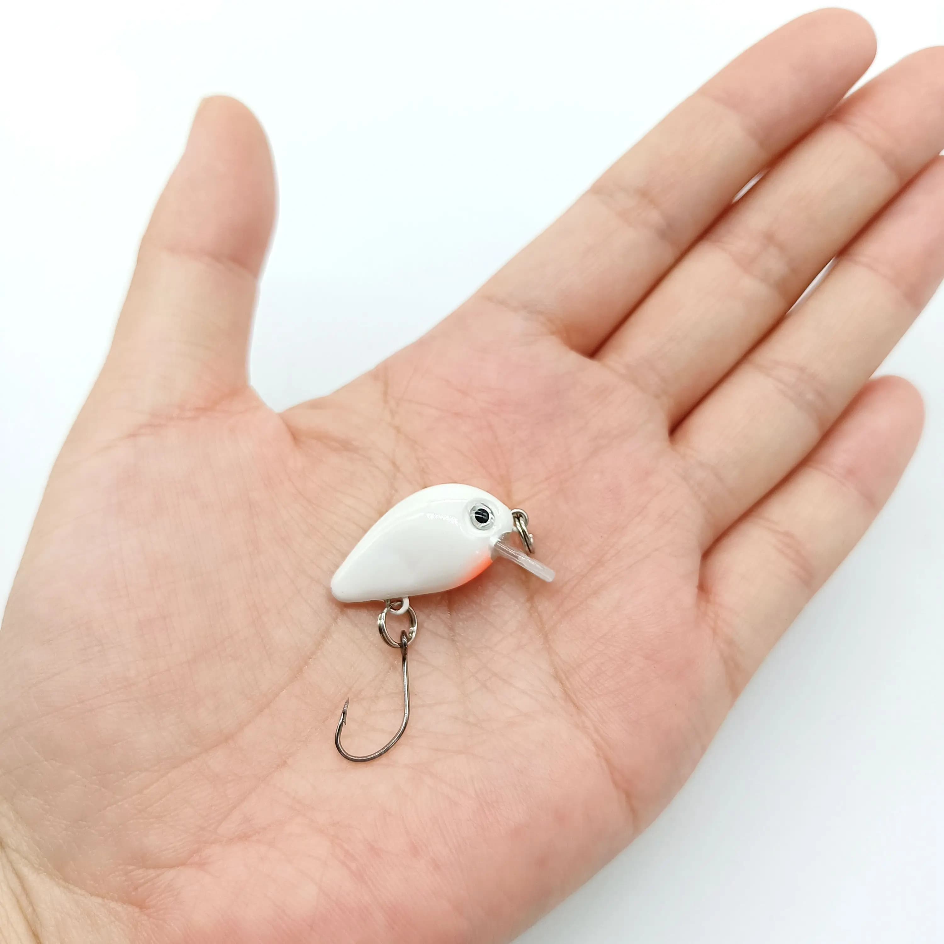 DUODUOYU 1PCS Mini Crankbaits Esche da pesca 1.6g/29mm Esca artificiale Duro Affondamento Wobbler per Pesce Spigola Attrezzatura da pesca