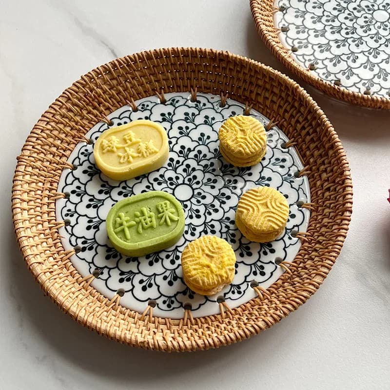Nordic Light Luxury Tableware Vine Weaving Storage Dried Fruit Dining Table Cake Point Storage Shooting Ceramic Fruit Plate