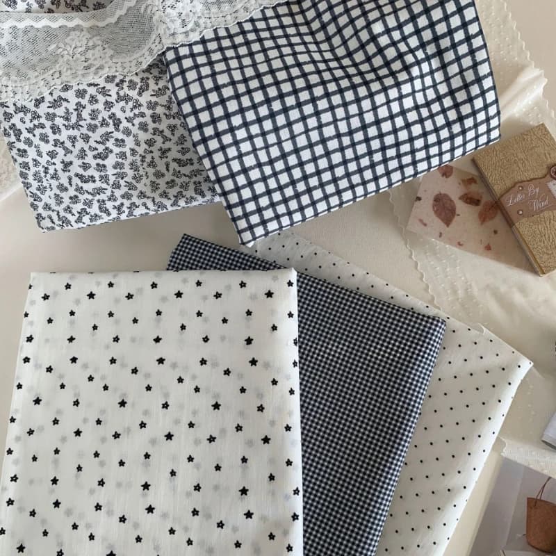 0.5/1/2 Yard 100% Cotton Black White Grid Polka Dot Printed Fabric for DIY Sewing Clothing,Homewear,Bedding,Tablecloths,Curtains