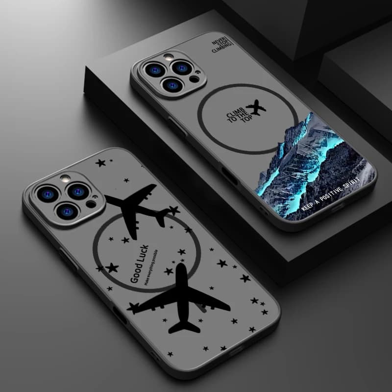 Custodia per aereo Snowy Mountains per iPhone 16e 15 Pro Max 14 13 Pro Max 16 Custodia morbida per telefono opaca magnetica per PC rigida antiurto in TPU