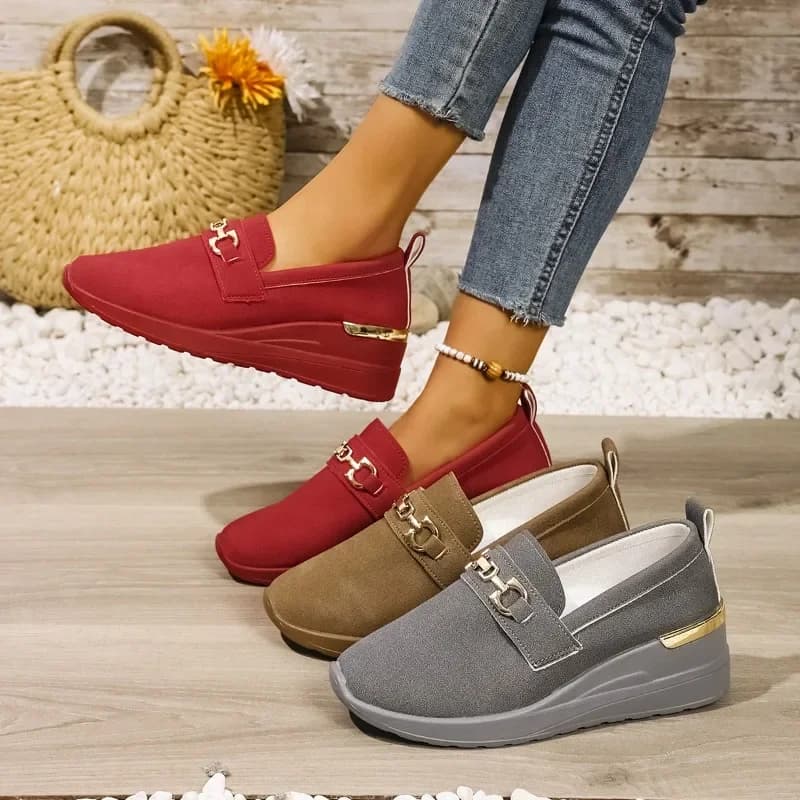 New Women's Sports Round Head Loafers Breathable Casual Metal Buckle Wedge Shoes Large Size Women's Shoes 37-44