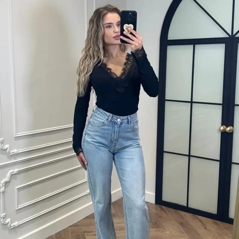 Nuova Maglia da Donna con Scollo a V e Inserti in Pizzo, Stile Europeo e Americano, Nuova Collezione Autunnale, Top Corto alla Moda con Ombelico Scoperto, Abbigliamento Casual