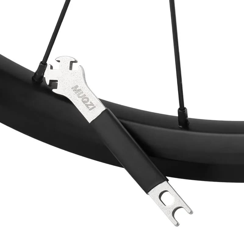 Ruote per biciclette Raggi Strumento di regolazione della tensione Chiave per raggi per bicicletta tripla per capezzoli per raggi 3.3 3.4 3.5mm Dispositivo di rimozione riparazione bici
