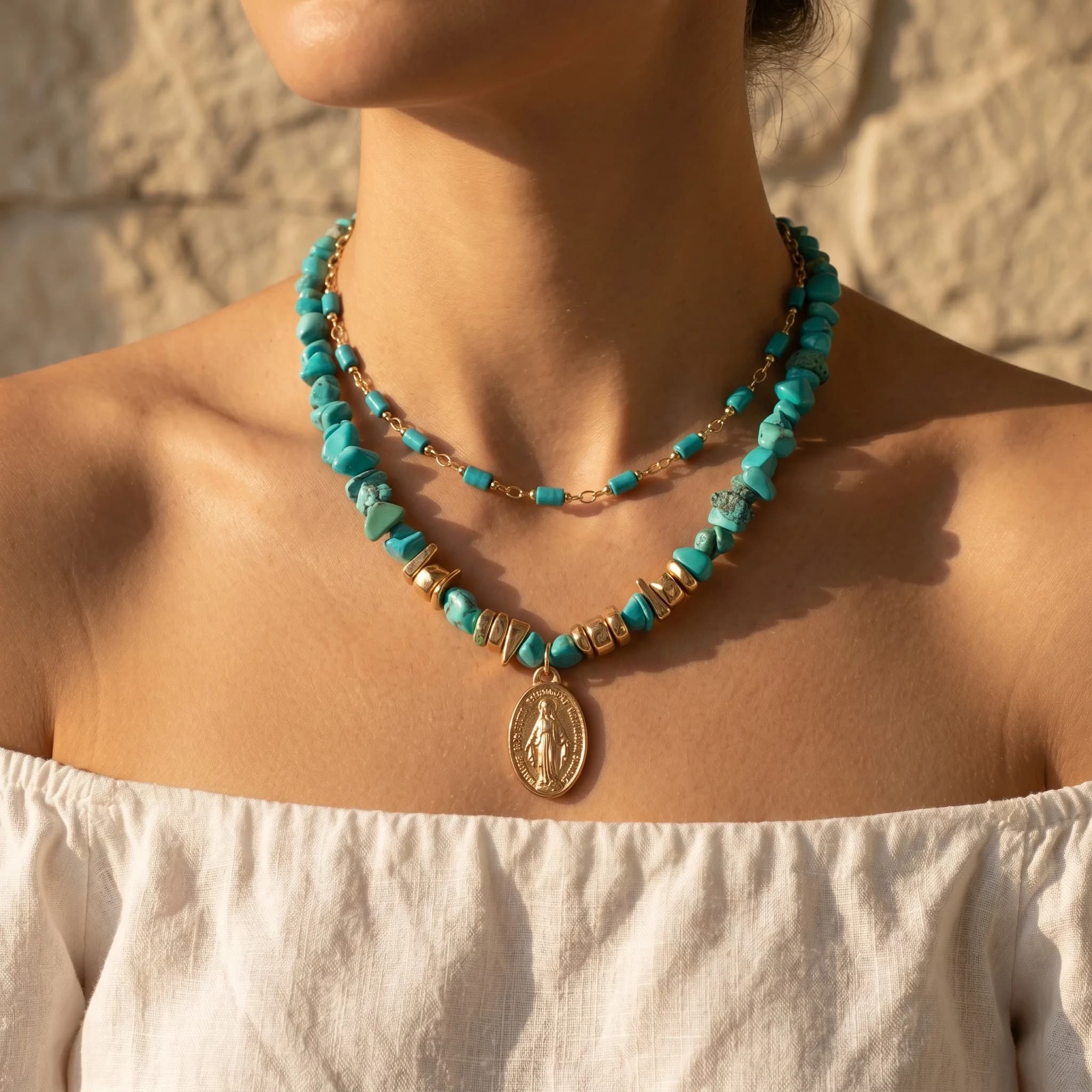 Collana Boho Estiva da Spiaggia a Strati con Imitazione Turchese e Pietre a Scaglie per Donna, Ideale per Vacanze, Uso Quotidiano, Feste e Regalo